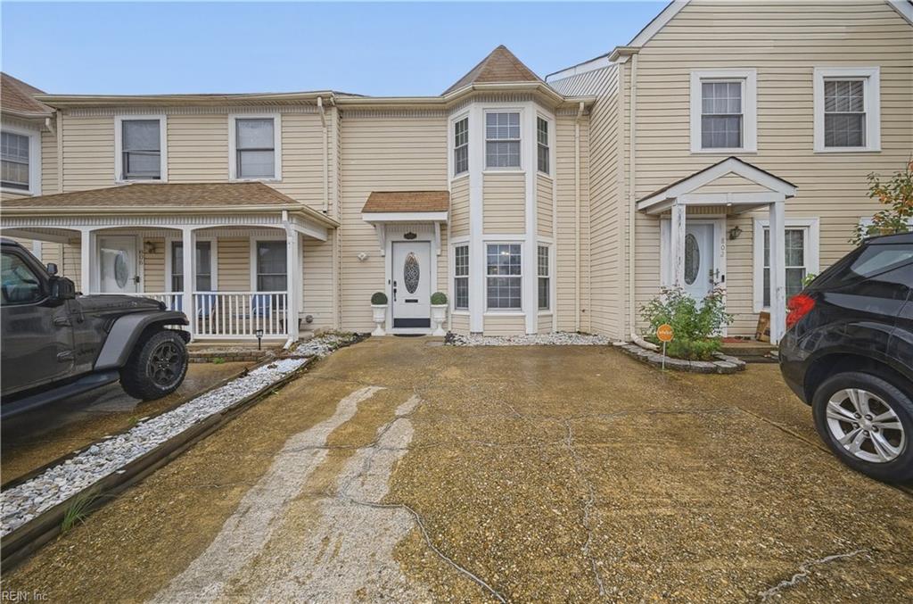 804 Degree Ct Property Photo 1