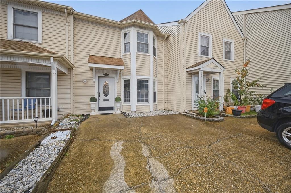 804 Degree Ct Property Photo 2