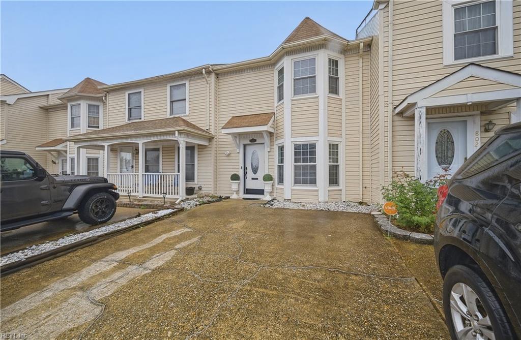 804 Degree Ct Property Photo 3
