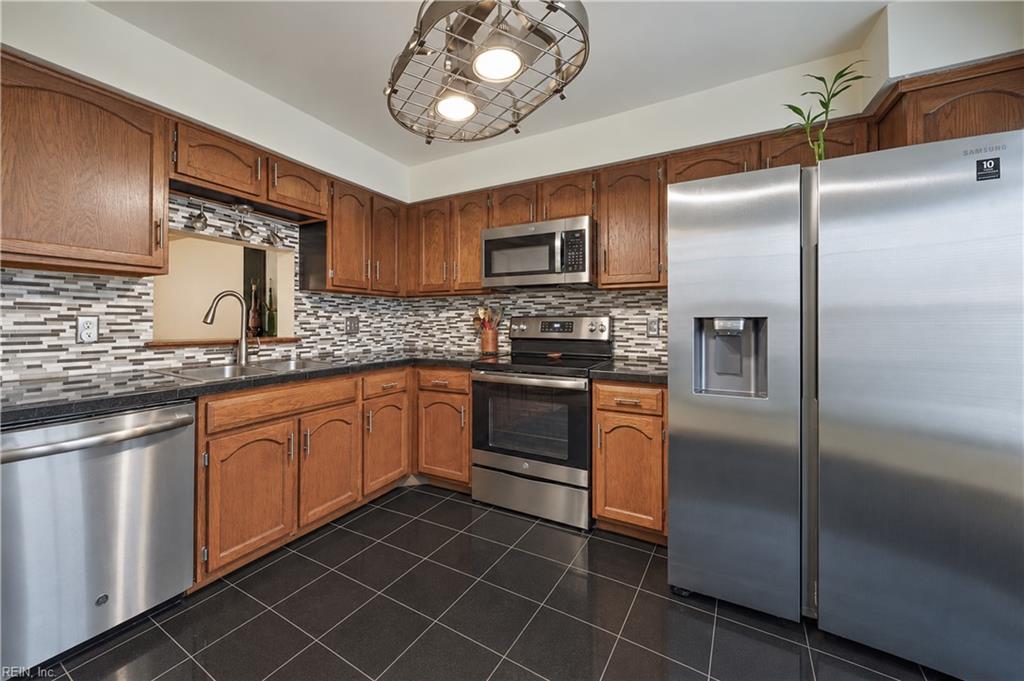 804 Degree Ct Property Photo 8
