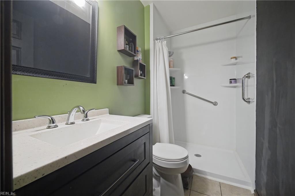 804 Degree Ct Property Photo 22