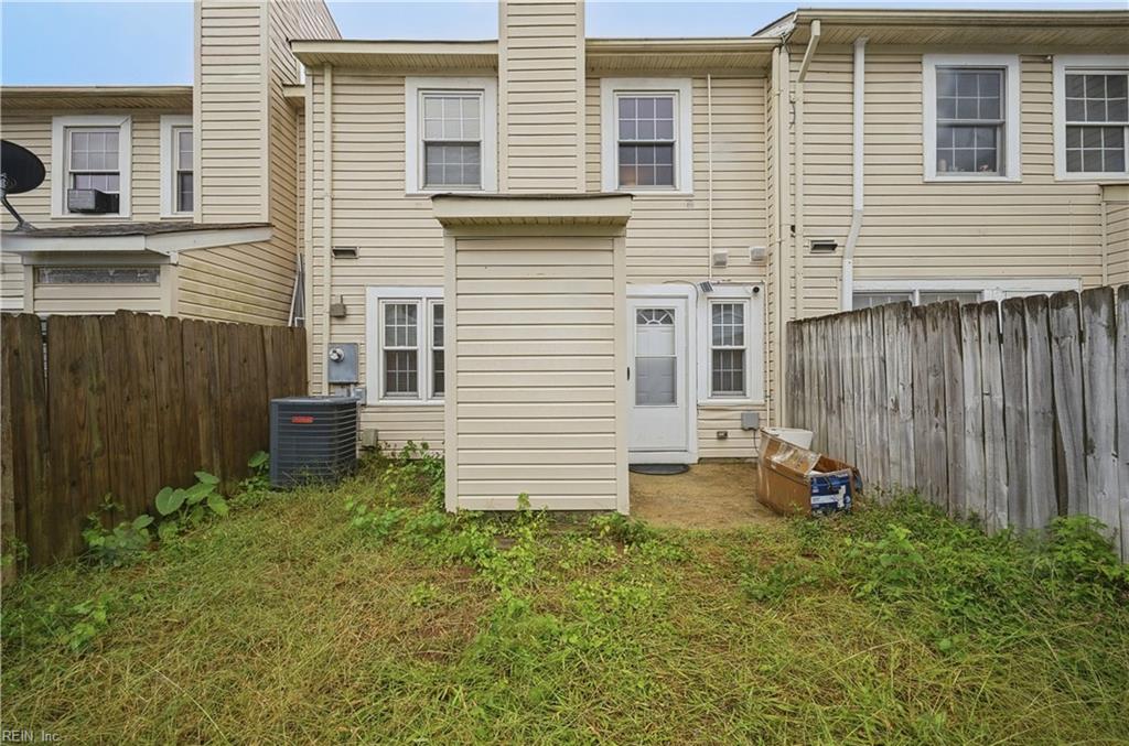 804 Degree Ct Property Photo 29