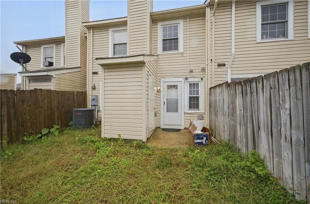 804 Degree Ct Property Photo 30