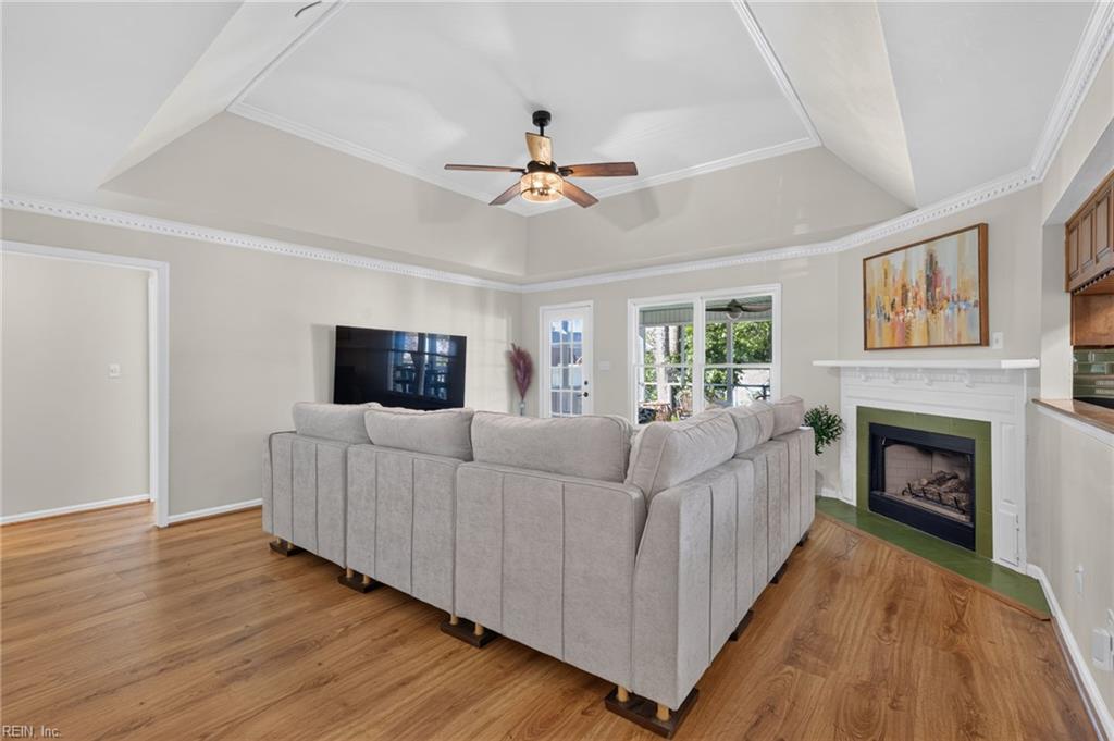 3536 Calverton Way Property Photo 10