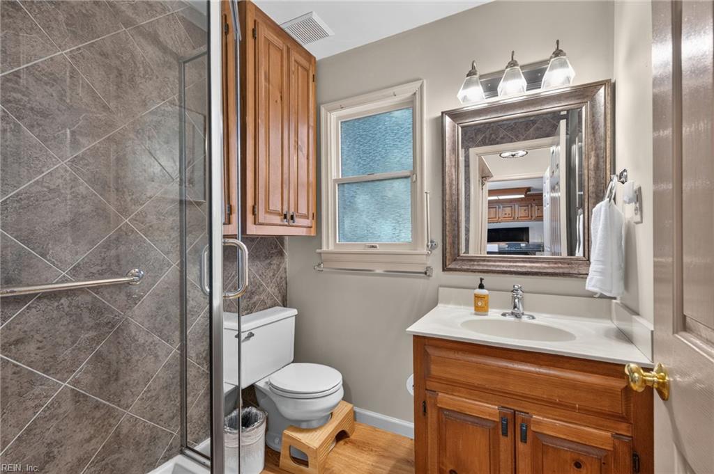 3536 Calverton Way Property Photo 25