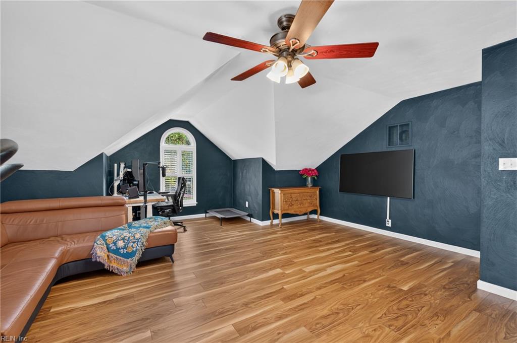 3536 Calverton Way Property Photo 39