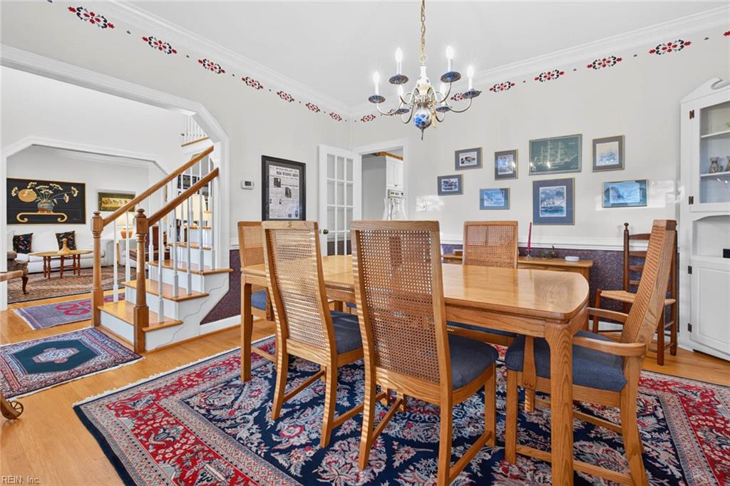 836 Bishopsgate Ln Property Photo 7