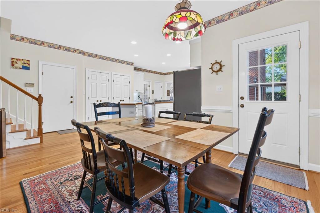 836 Bishopsgate Ln Property Photo 15