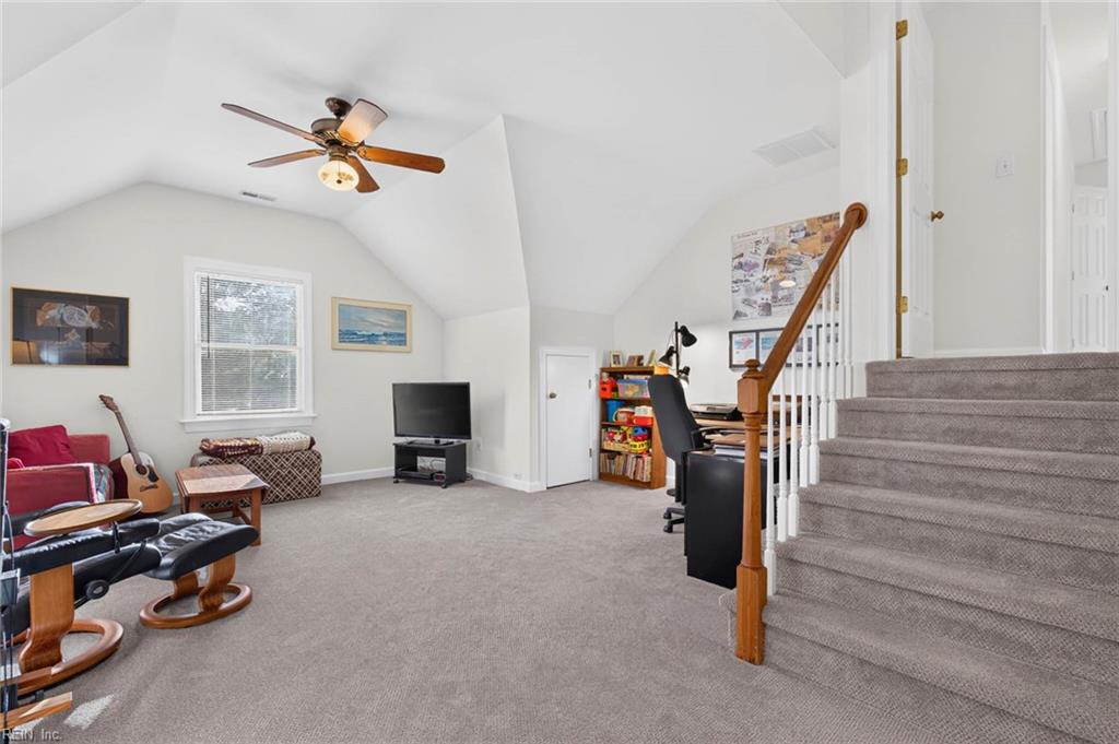836 Bishopsgate Ln Property Photo 36
