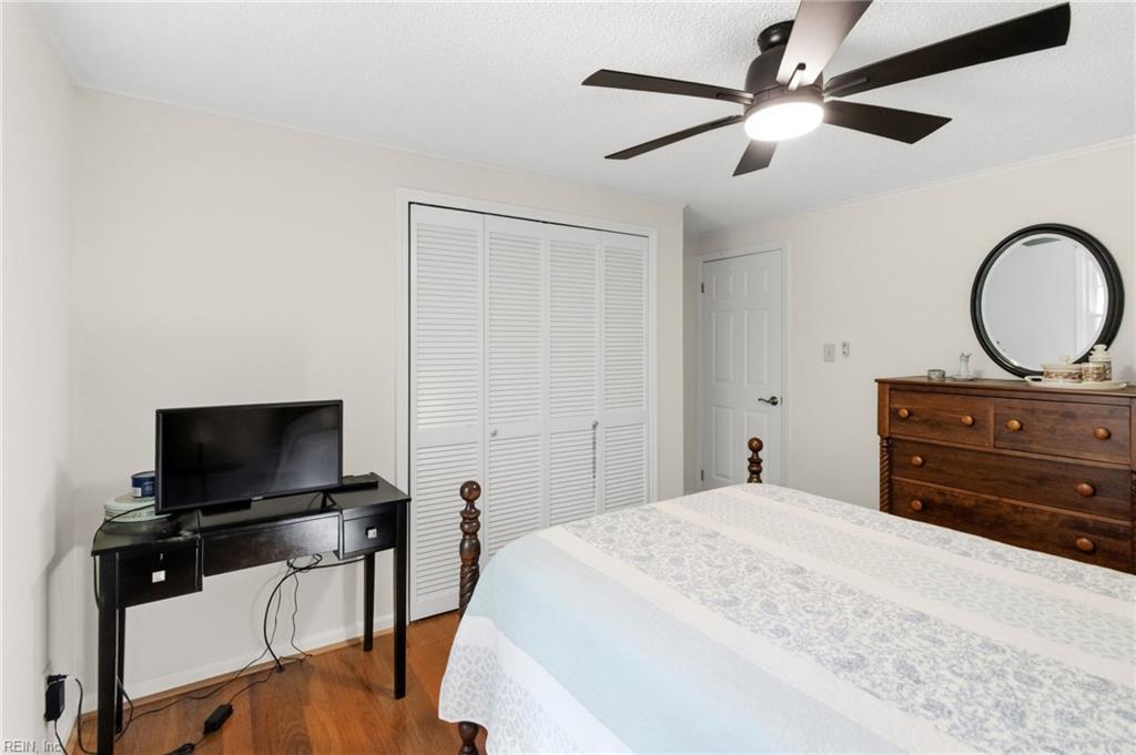 8960 Norseman Ln Property Photo 21