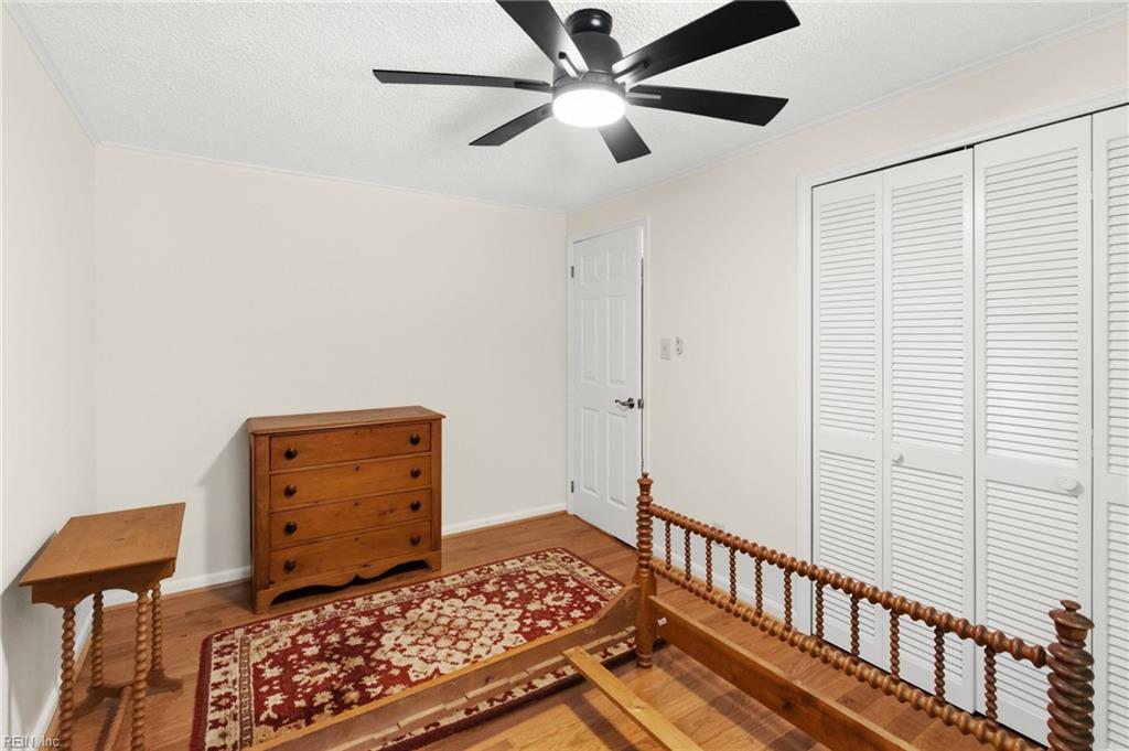 8960 Norseman Ln Property Photo 23