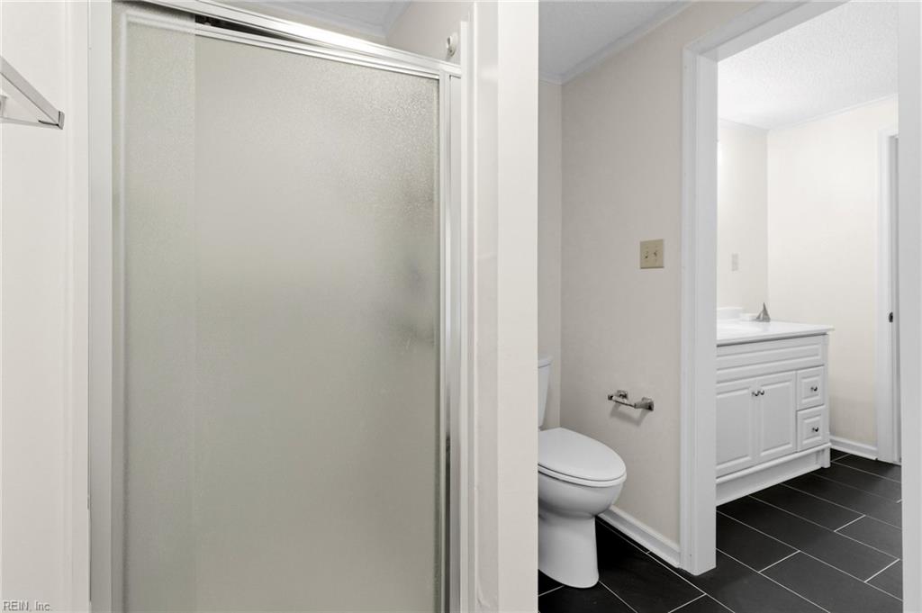 8960 Norseman Ln Property Photo 28