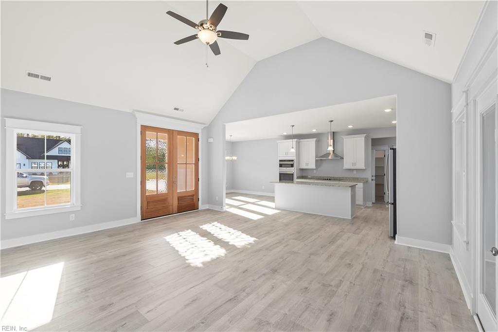 102 Copper Run Loop Property Photo 4
