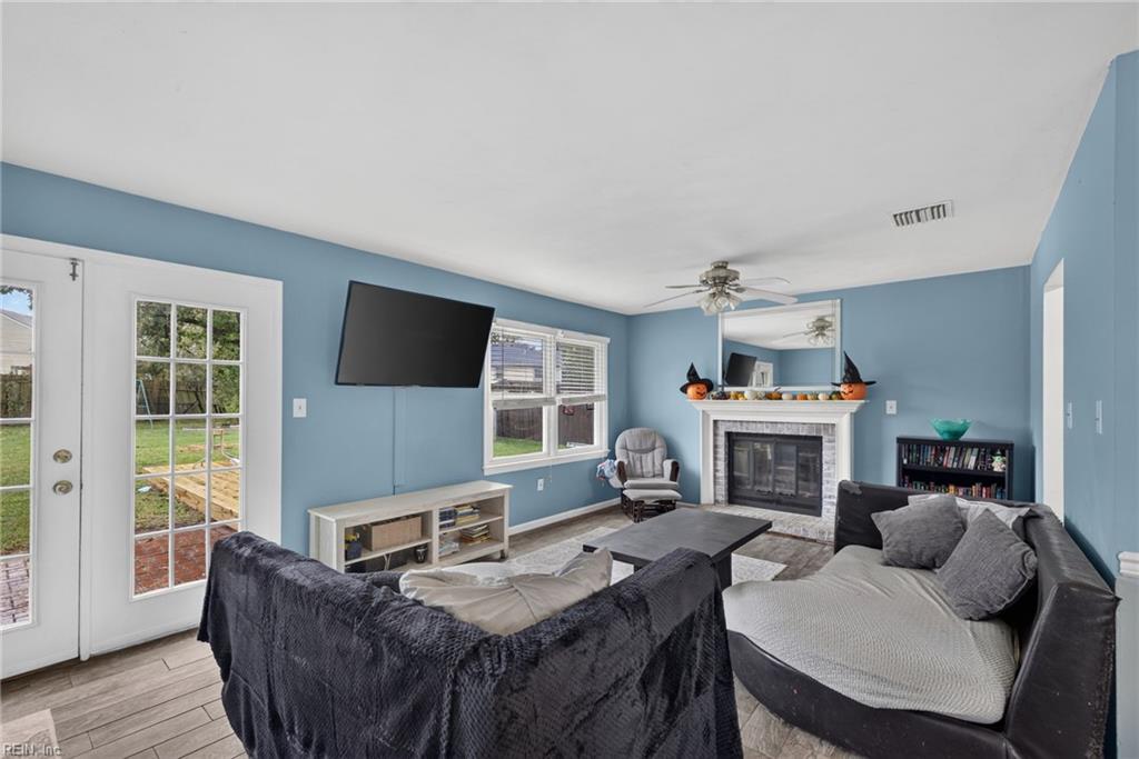 1349 Northvale Dr Property Photo 11