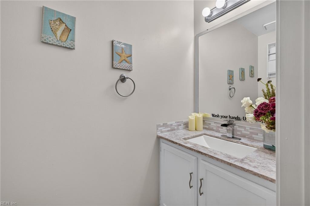 1349 Northvale Dr Property Photo 31