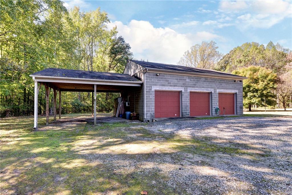 14151 Black Horse Ln Property Photo 2