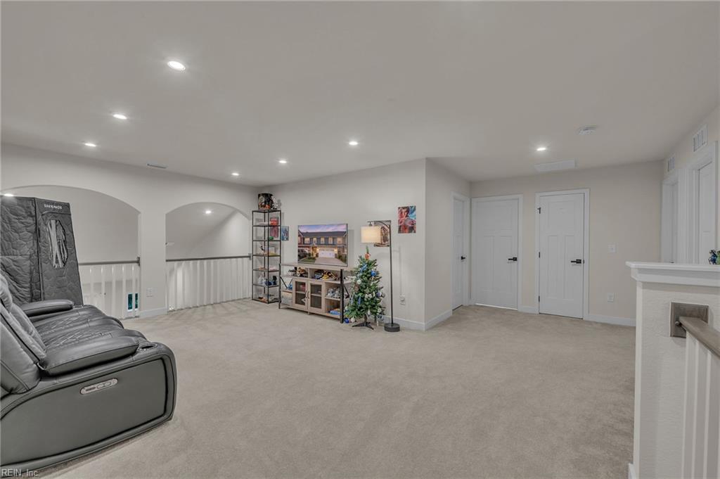 518 Eldridge Ln Property Photo 21