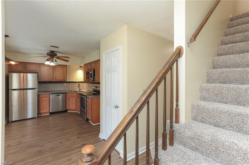 1325 Debbs Ln Property Photo 5