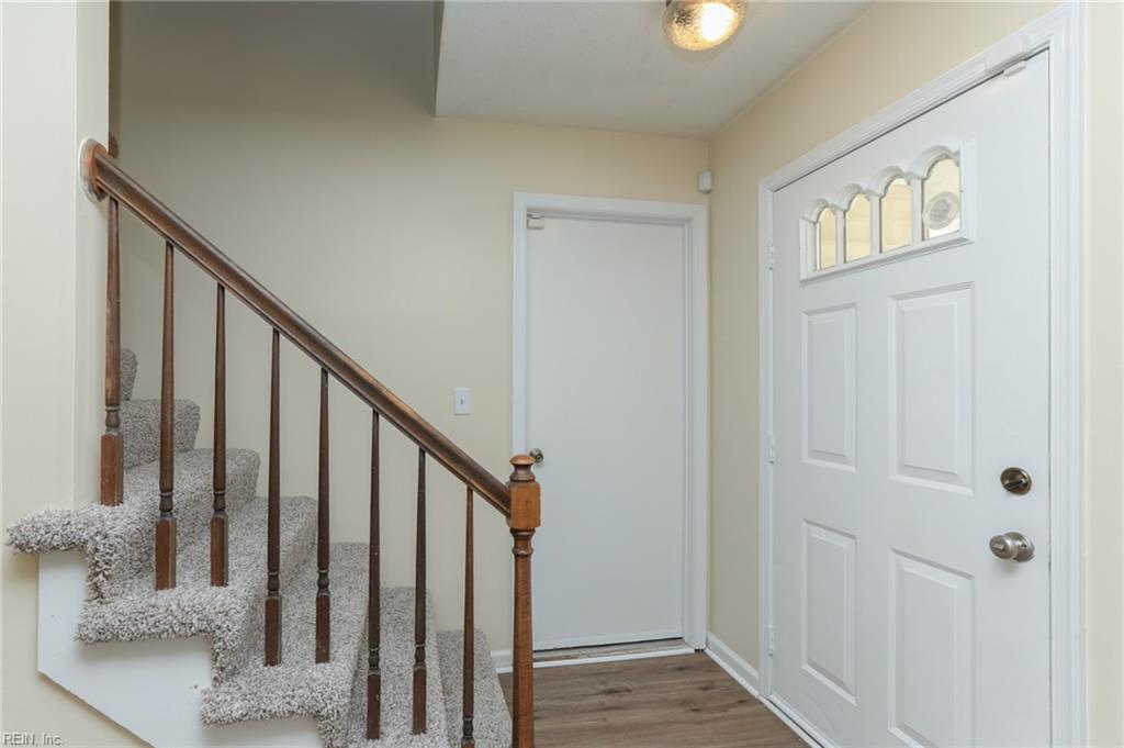 1325 Debbs Ln Property Photo 7