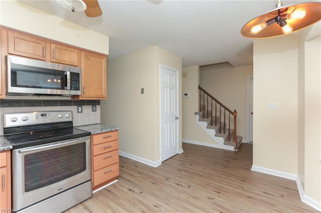 1325 Debbs Ln Property Photo 13