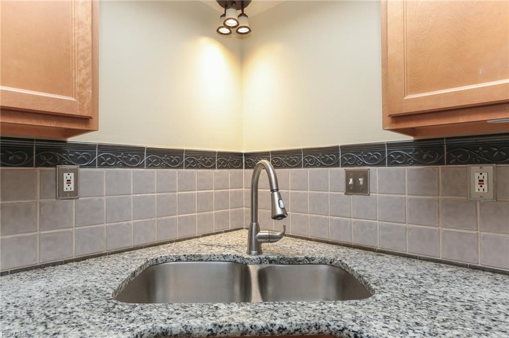 1325 Debbs Ln Property Photo 15