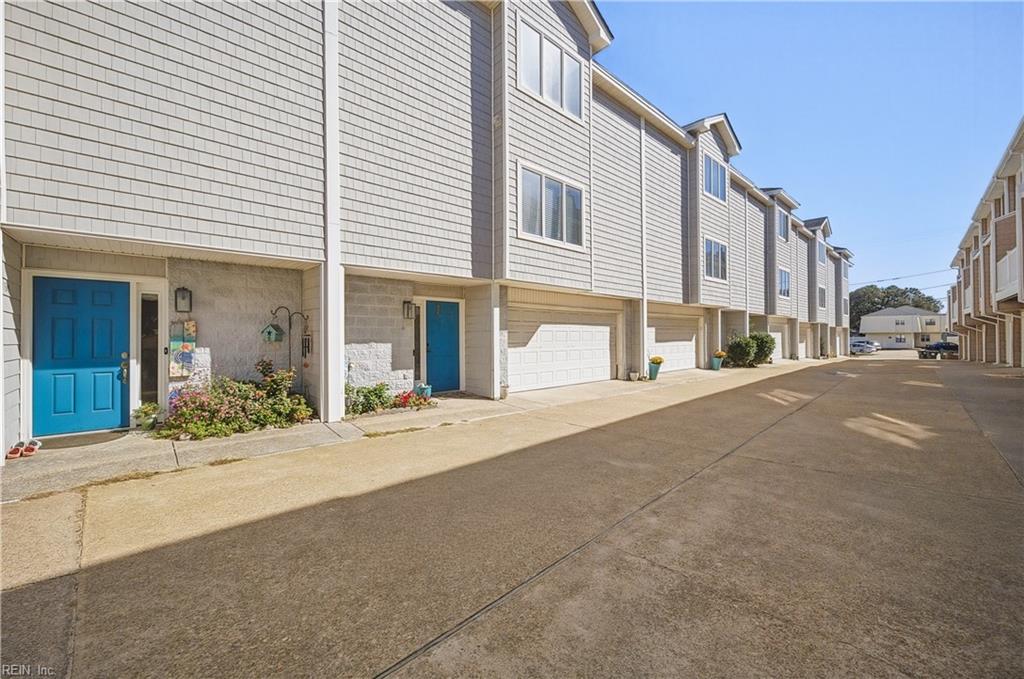 2308 Beach Castle LN Property Photo 1