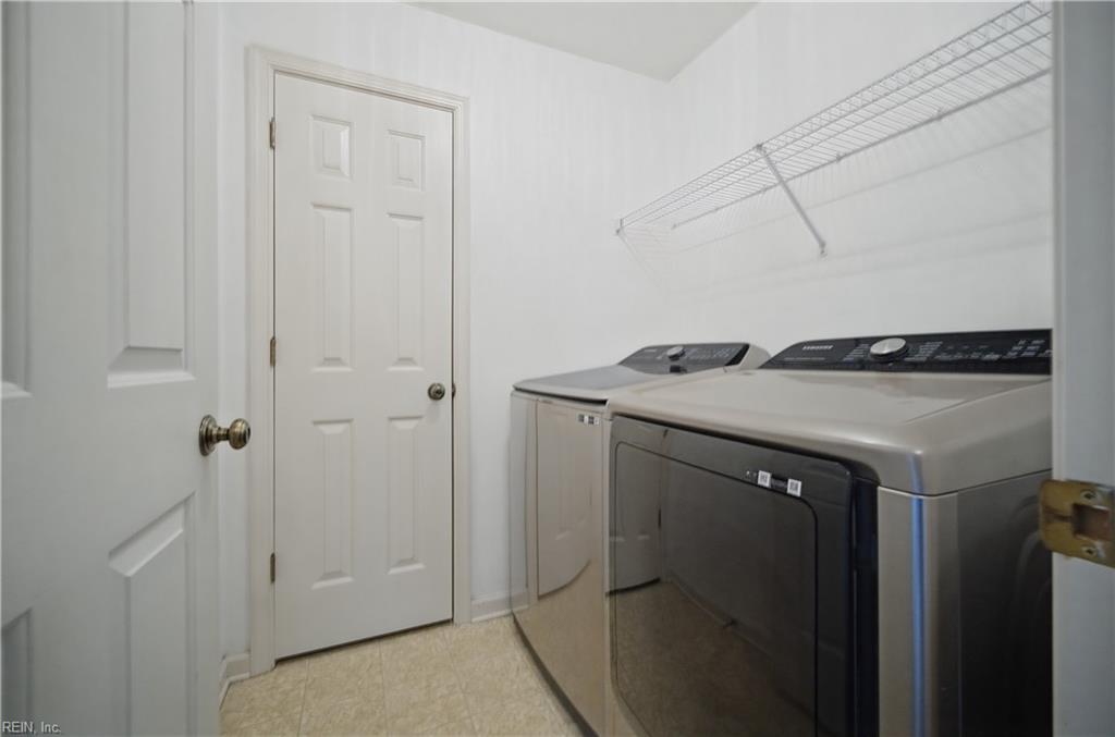 2308 Beach Castle Ln Property Photo 30