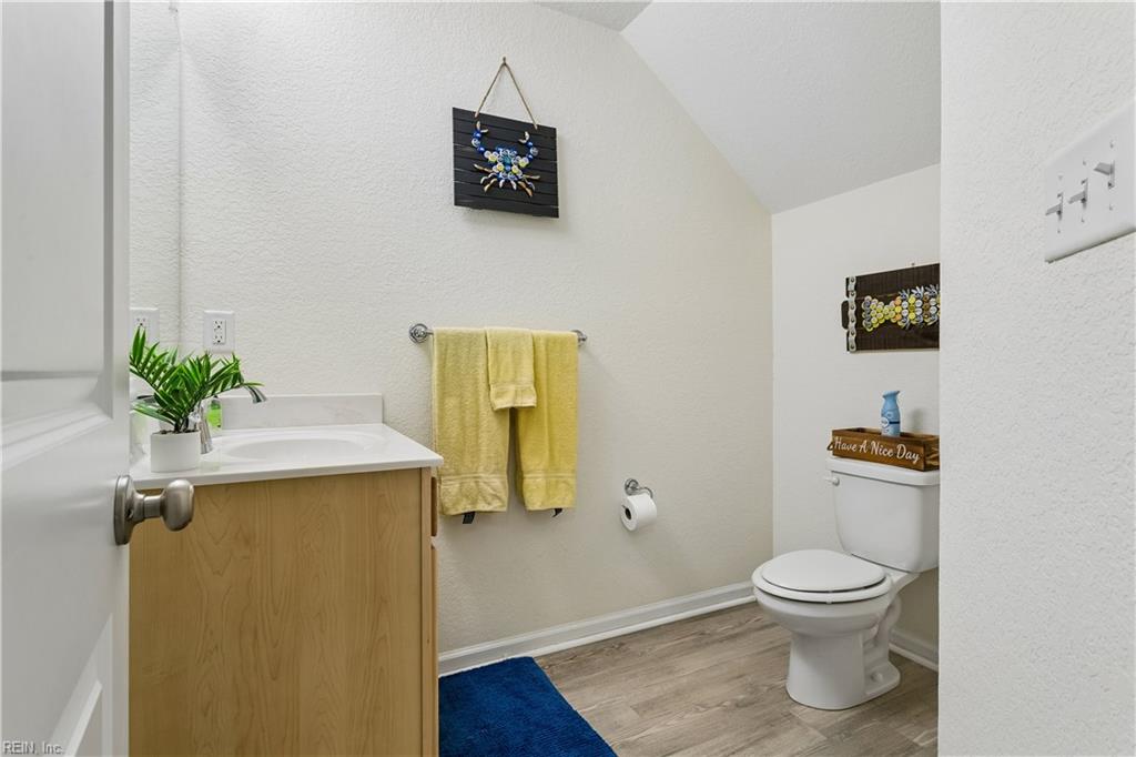 420 Heron Lndg Property Photo 14
