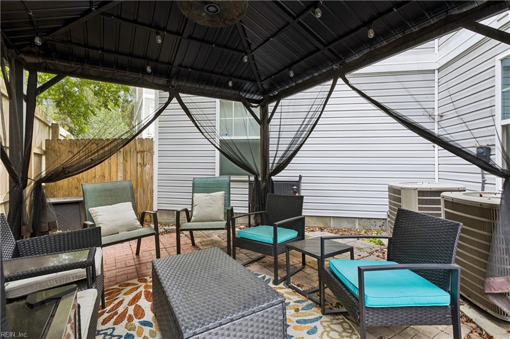 420 Heron Lndg Property Photo 26
