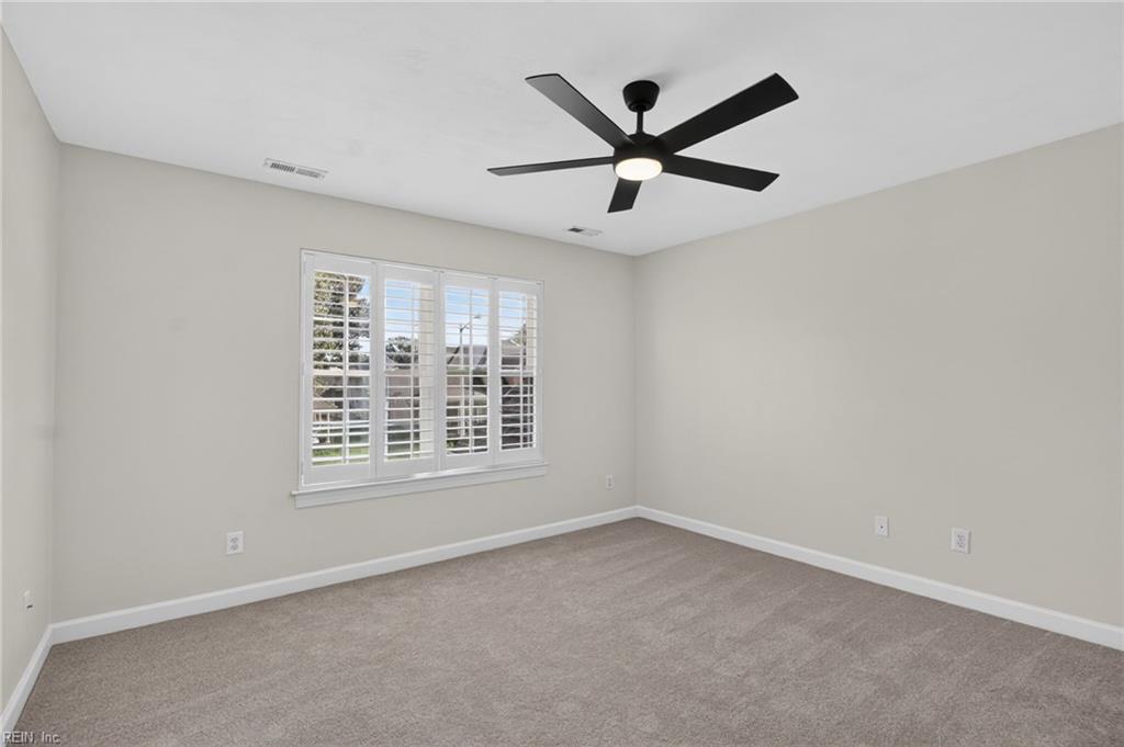 804 Catrina Ln Property Photo 28