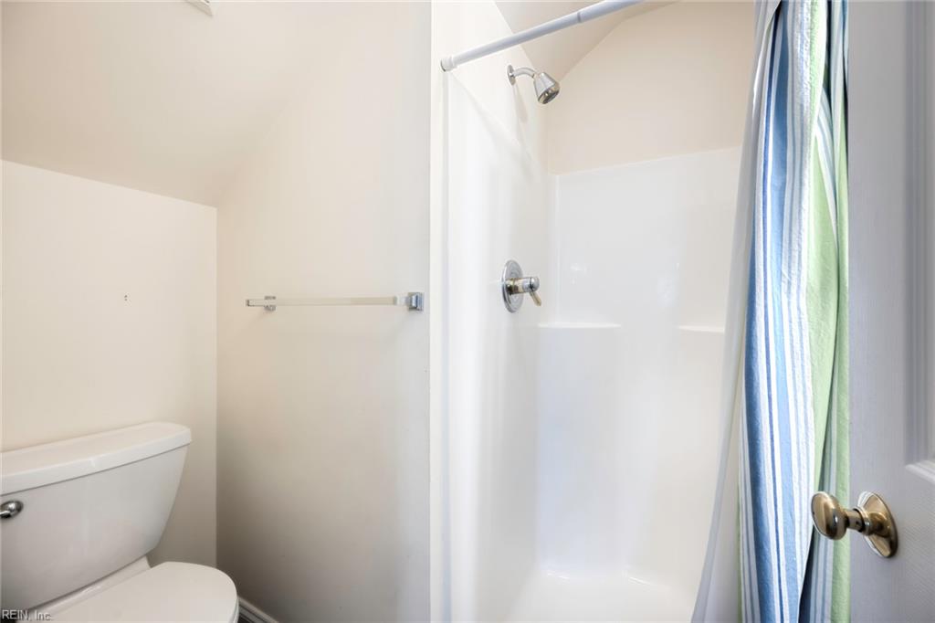 101 Lafayette Pointe Property Photo 38