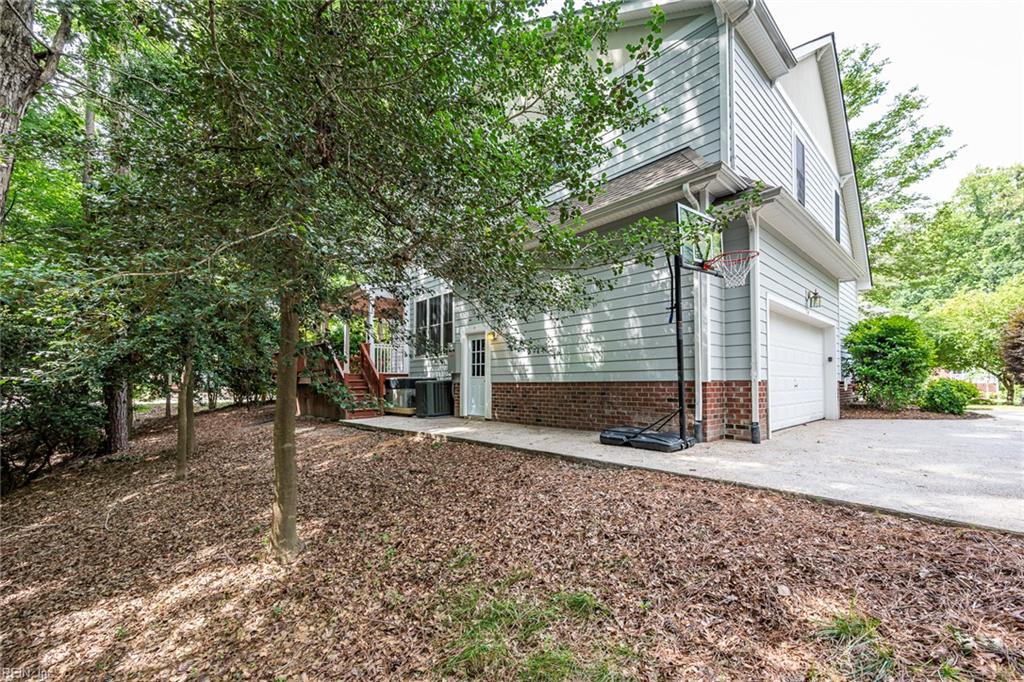 101 Lafayette Pointe Property Photo 48