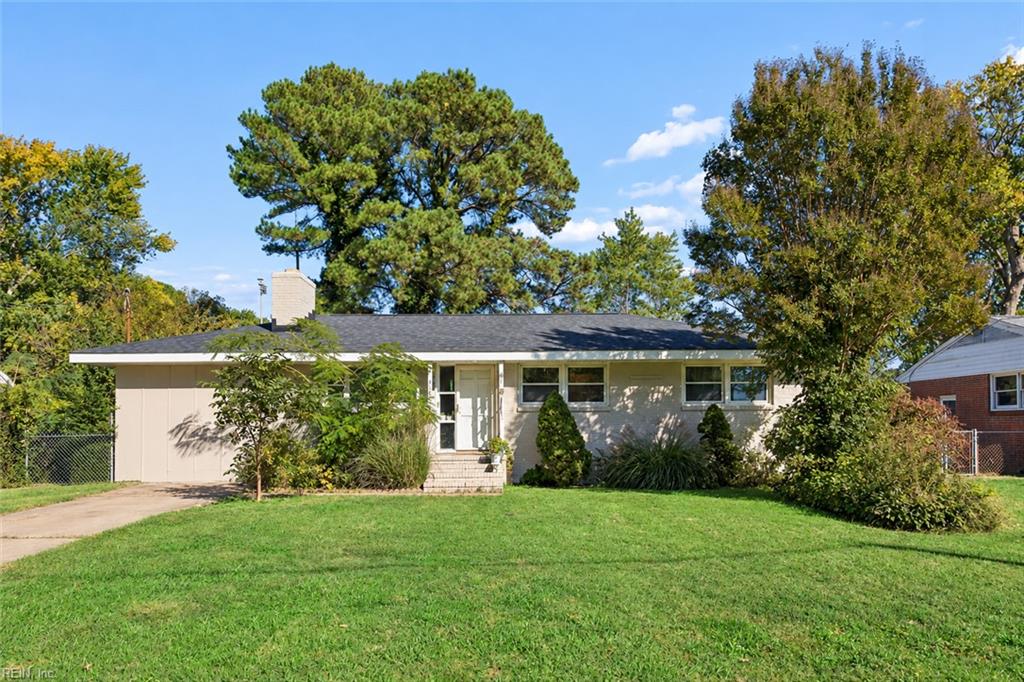 416 Lucas Creek RD Property Photo 1