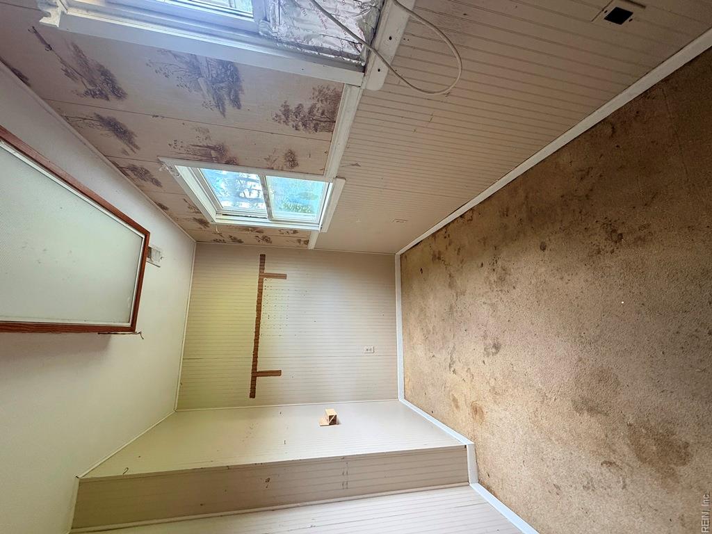 13358 Shields Bridge Rd Property Photo 5