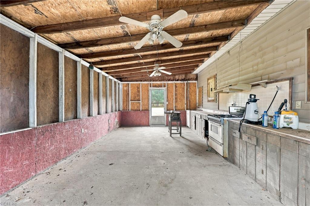 419 Daniels Rd Property Photo 40