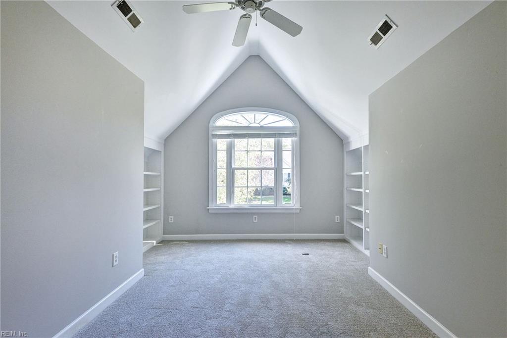 128 Riviera Property Photo 28