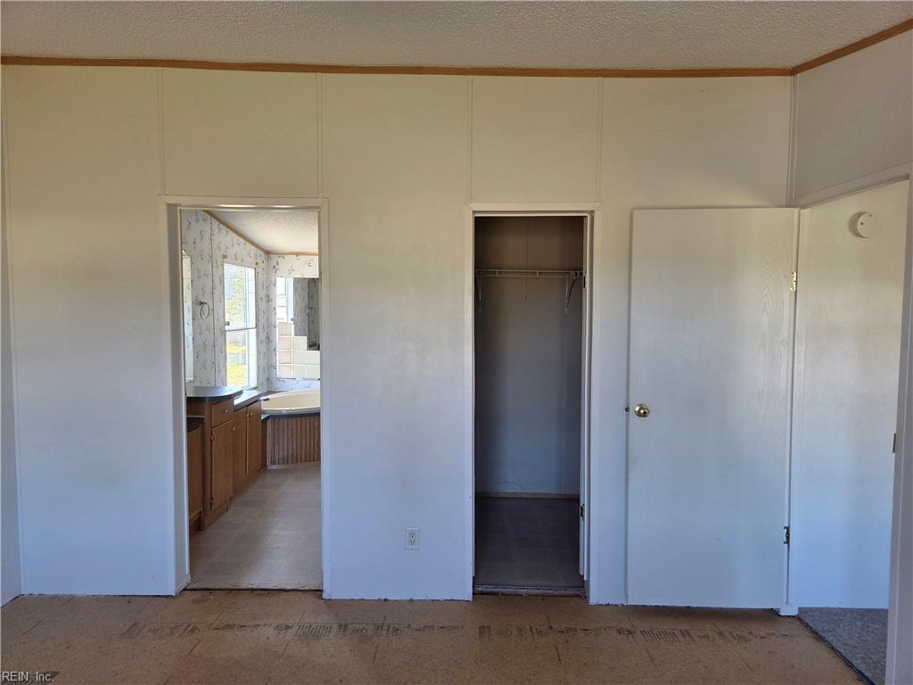 503 Railroad Ave Property Photo 15