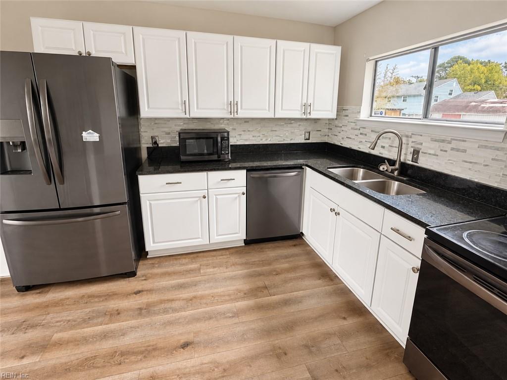 5509 Sandpiper Ln Property Photo 13