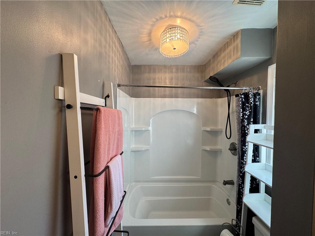 5508 Landings Crst Property Photo 34