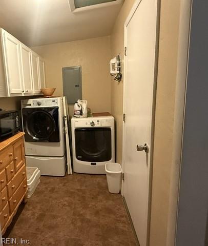 422 Barcelona Ln Property Photo 5