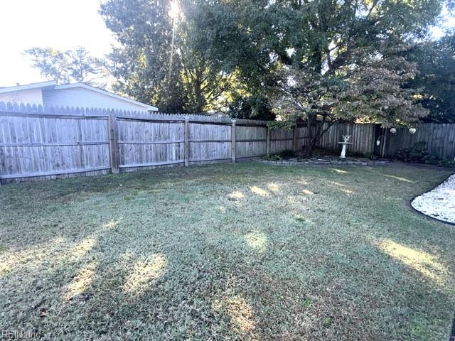 422 Barcelona Ln Property Photo 33