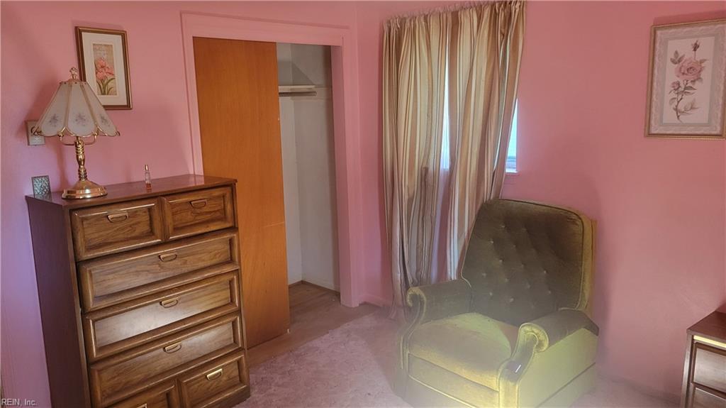 2921 Hilton Ave Property Photo 15