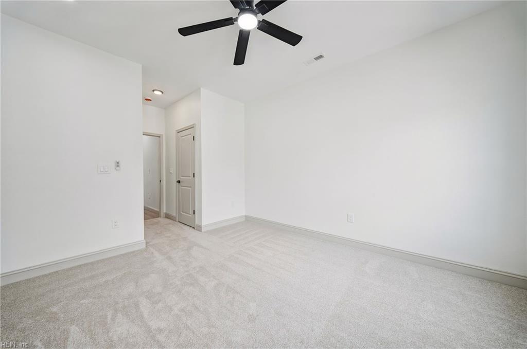 855 Lexington St Property Photo 19