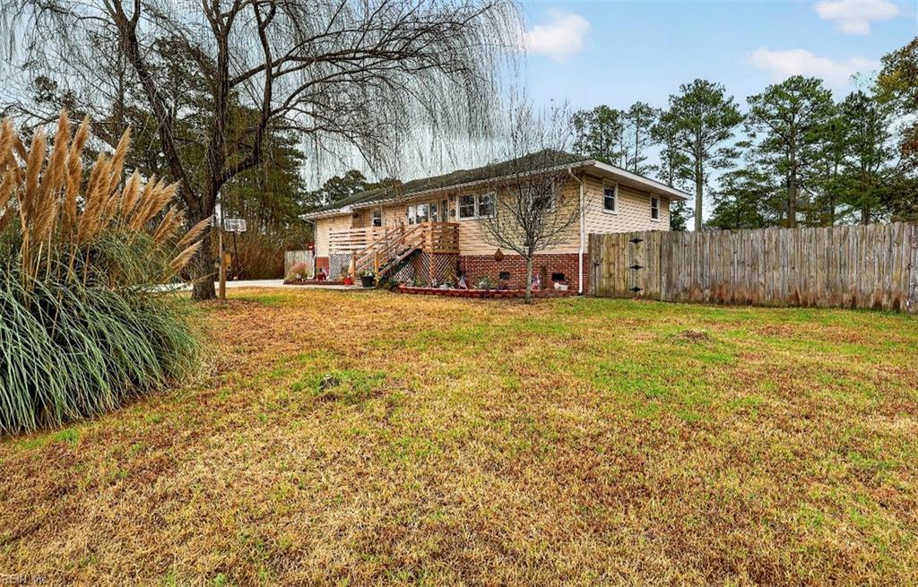 1753 Burson Dr Property Photo 3