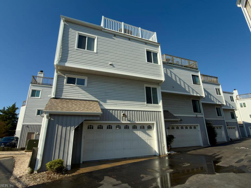 910 E Ocean View Ave Property Photo 1