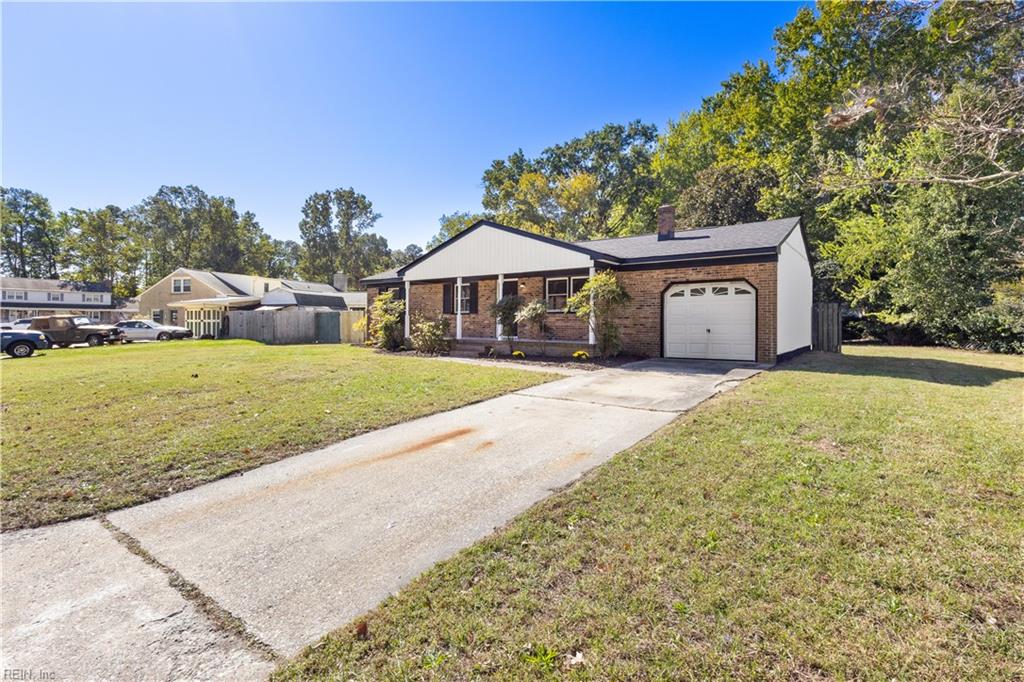 24 Lee Ave Property Photo 2