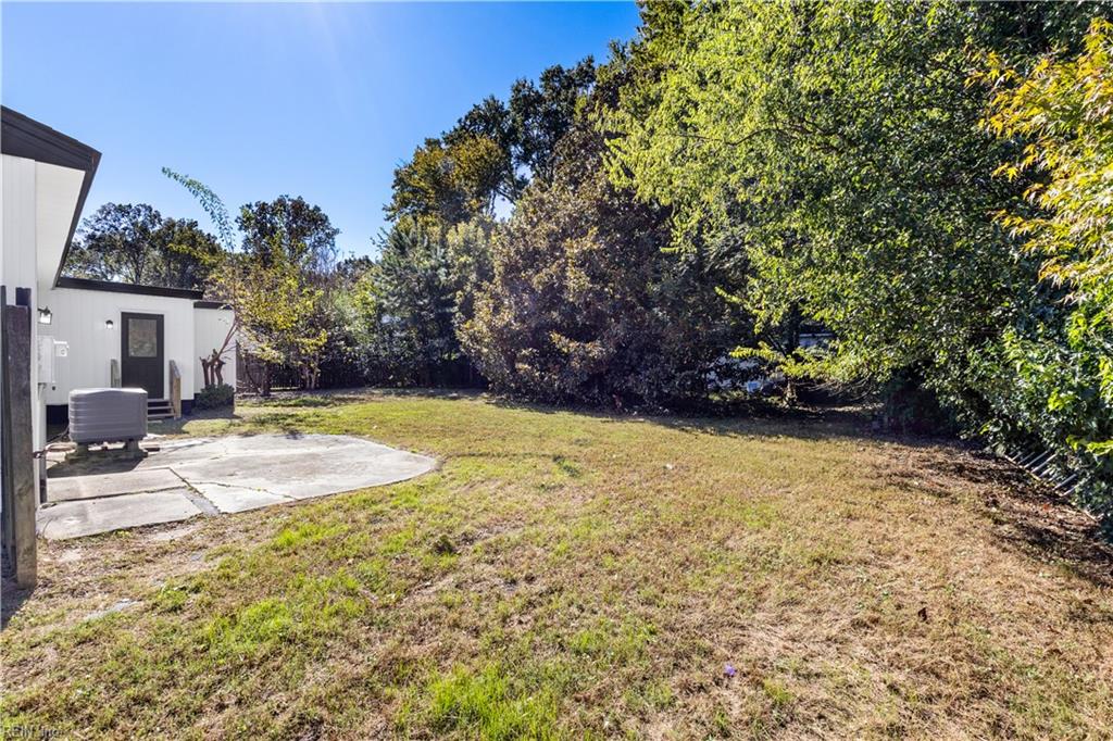 24 Lee Ave Property Photo 24