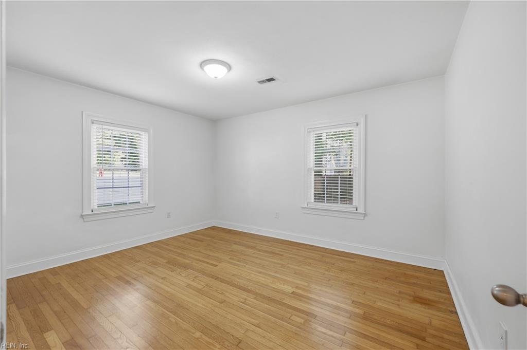 102 Thalia Rd Property Photo 23