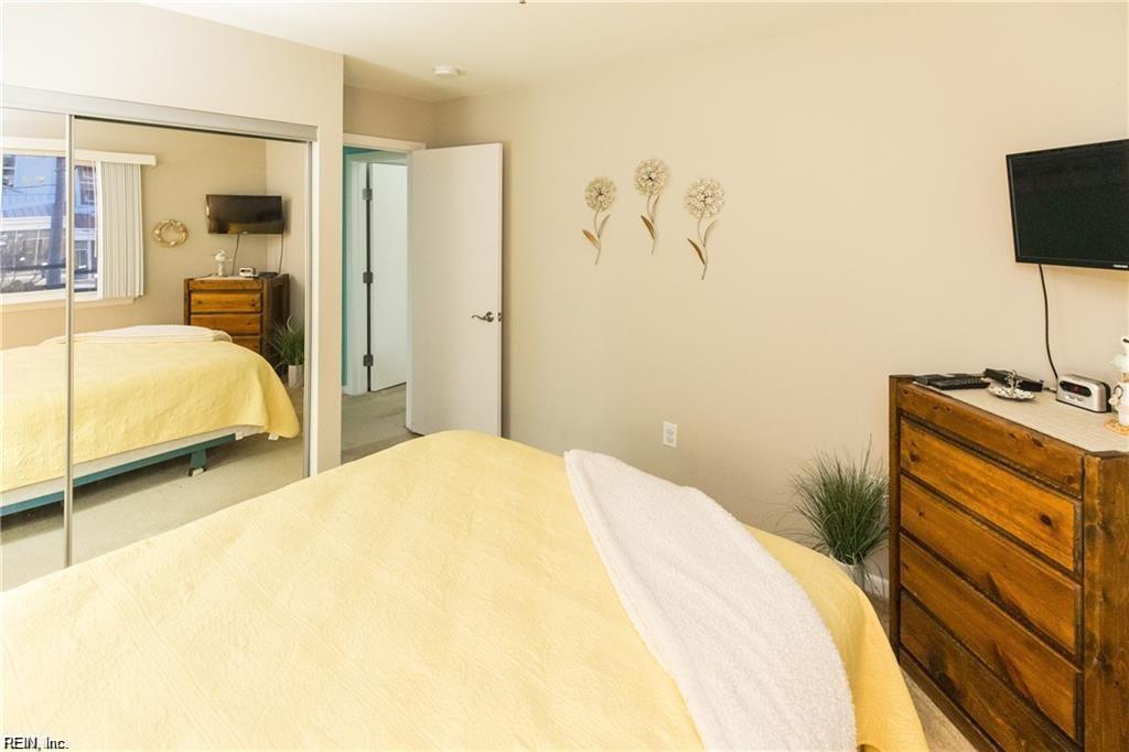 304 28th St Property Photo 14