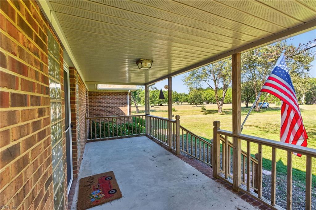 25092 Tyler Dr Property Photo 5